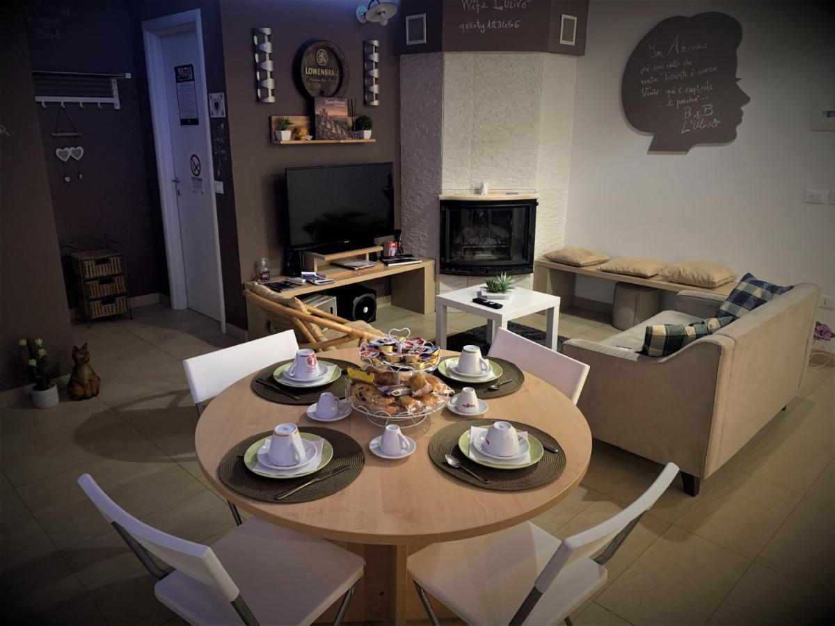 L' Ulivo Bed & Breakfast Teramo Ngoại thất bức ảnh